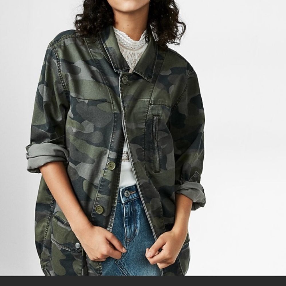 Express chevron print camo jacket